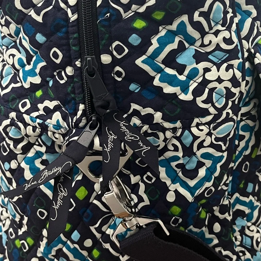 Vera Bradley Large Weekender Traveler Bag - Picture 2 of 9